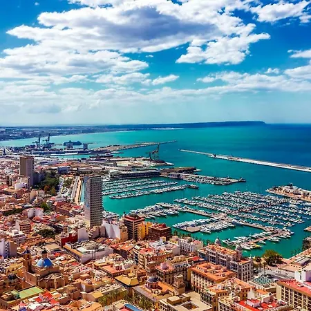 Spanish Style Flat Close To Center * Alicante